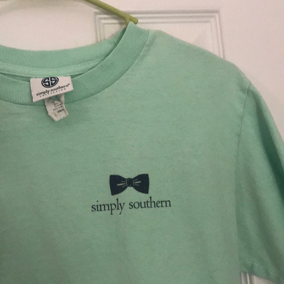 Simply Southern Light Green Beach Shirt - Picture 6 of 6